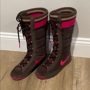 Nike Women’s Winter Hi Boots Snow